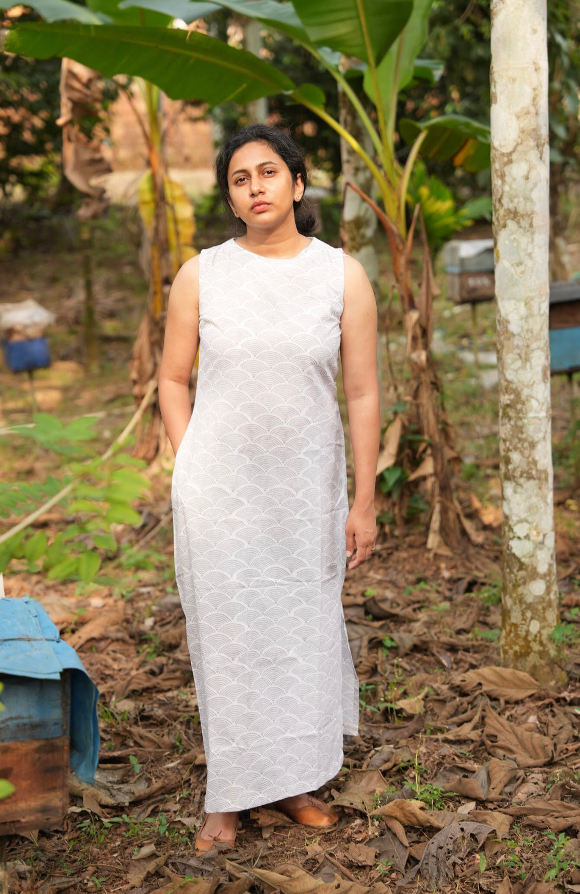 White sleeveless maxi dress