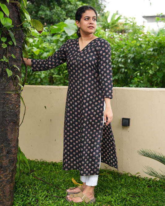 black kurta for women, with ajrakh print